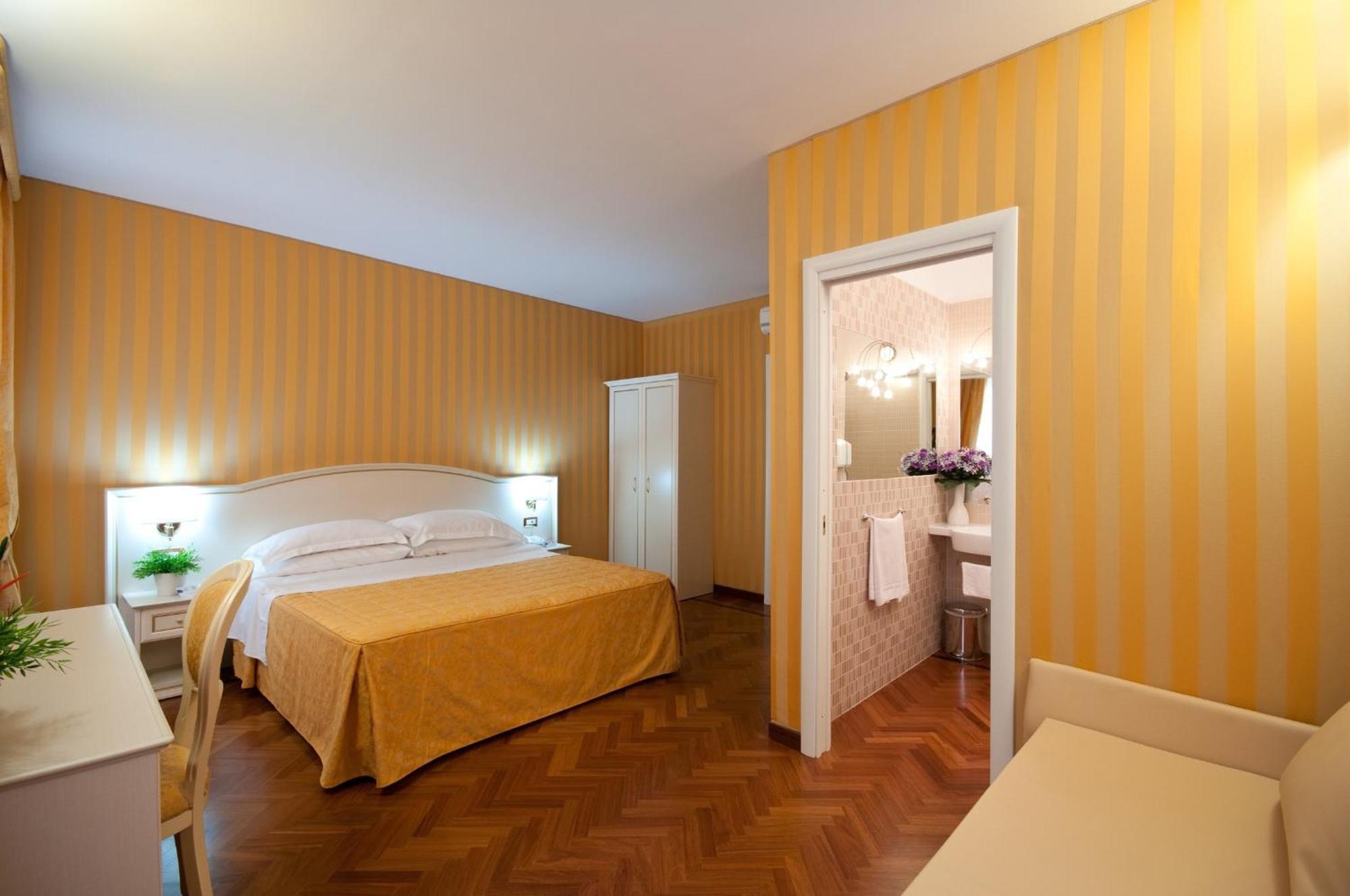 Trevi 41 Hotel Roma Dış mekan fotoğraf